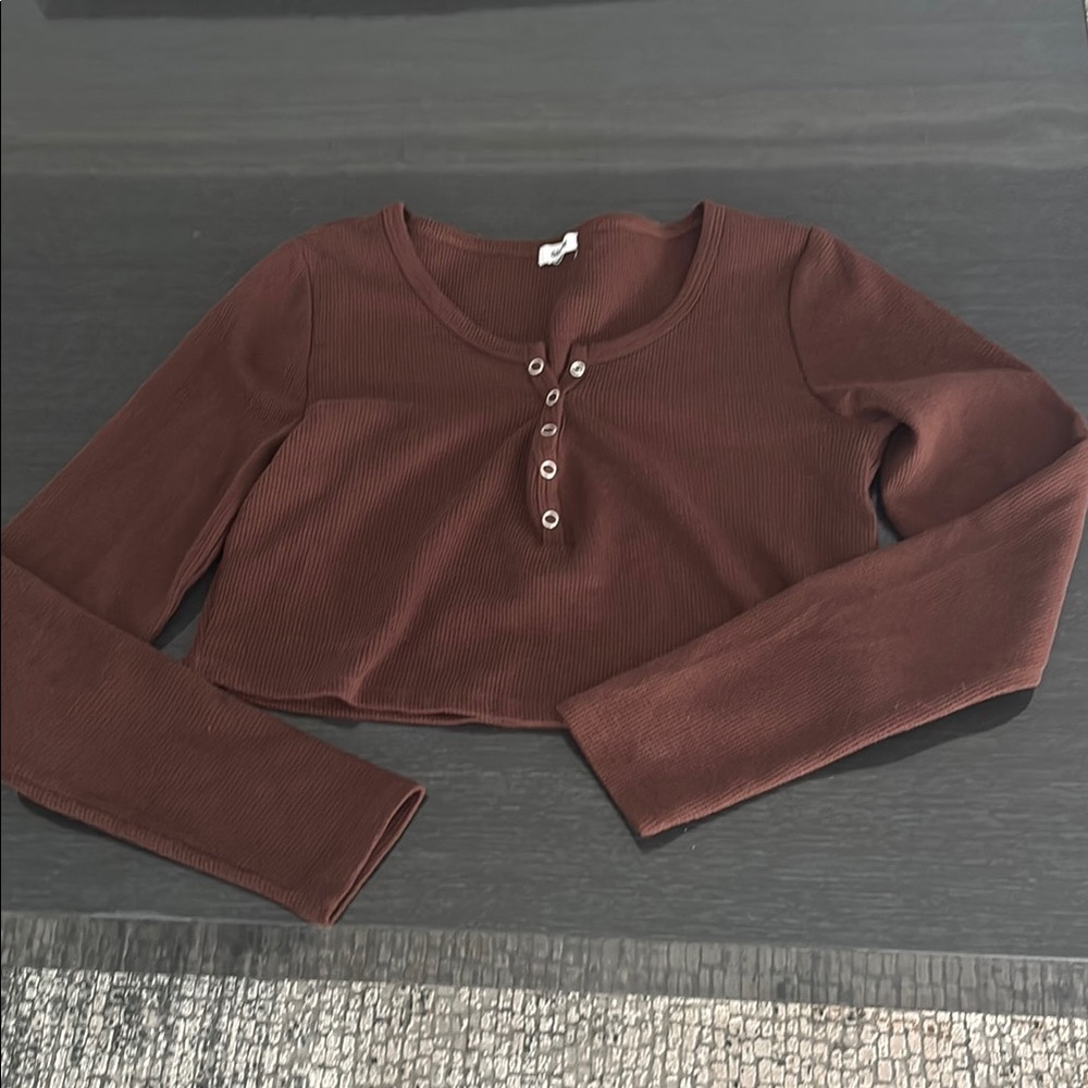 Garage Chocolate Long Sleeve Crop Top